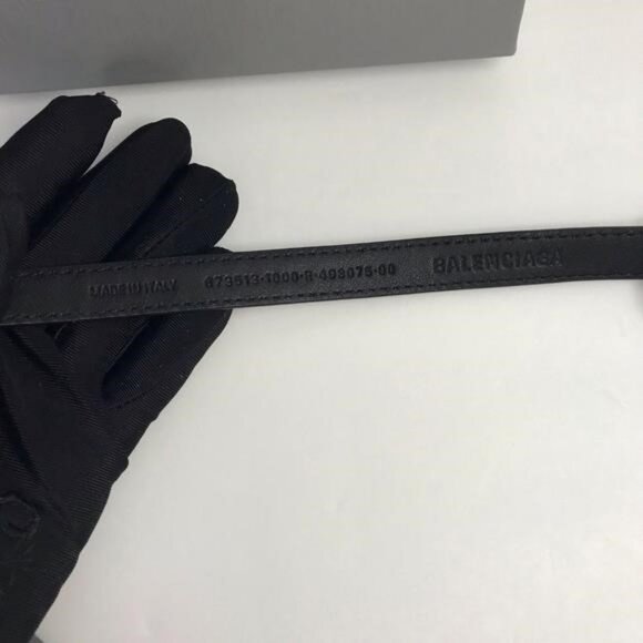 New Authentic Balenciaga BB Logo Buckle Croc Embossed Leather Skinny Belt - Picture 6 of 14